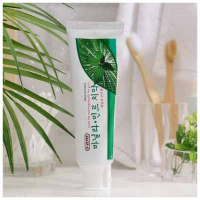 Зубная паста O-ZONE Мята и Ваниль100 г